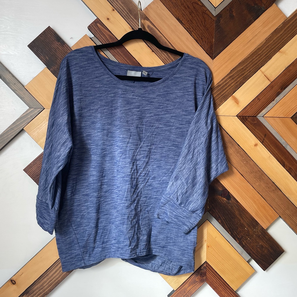 Athleta Dolman Sleeve Tie-Back Shirt Size Large